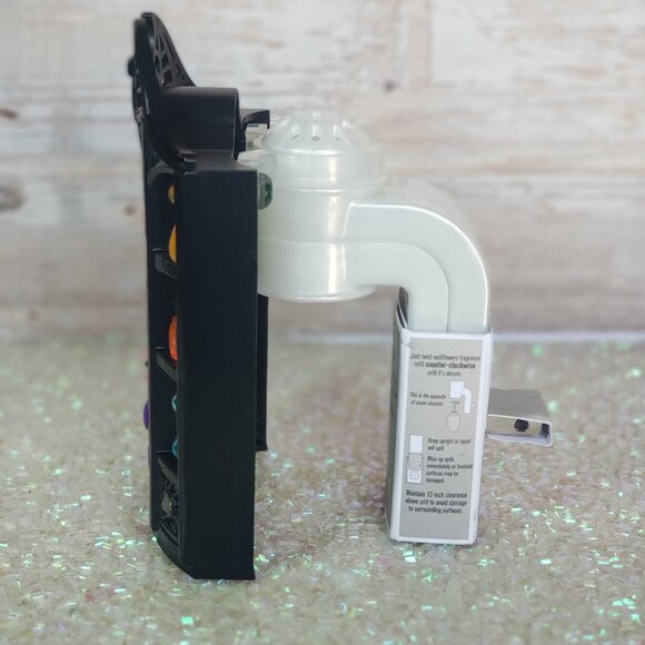 🆕Bath & Body Witchy Cabinet Wallflower Scent Control Nightlight Fragrance Plug - Picture 3 of 7